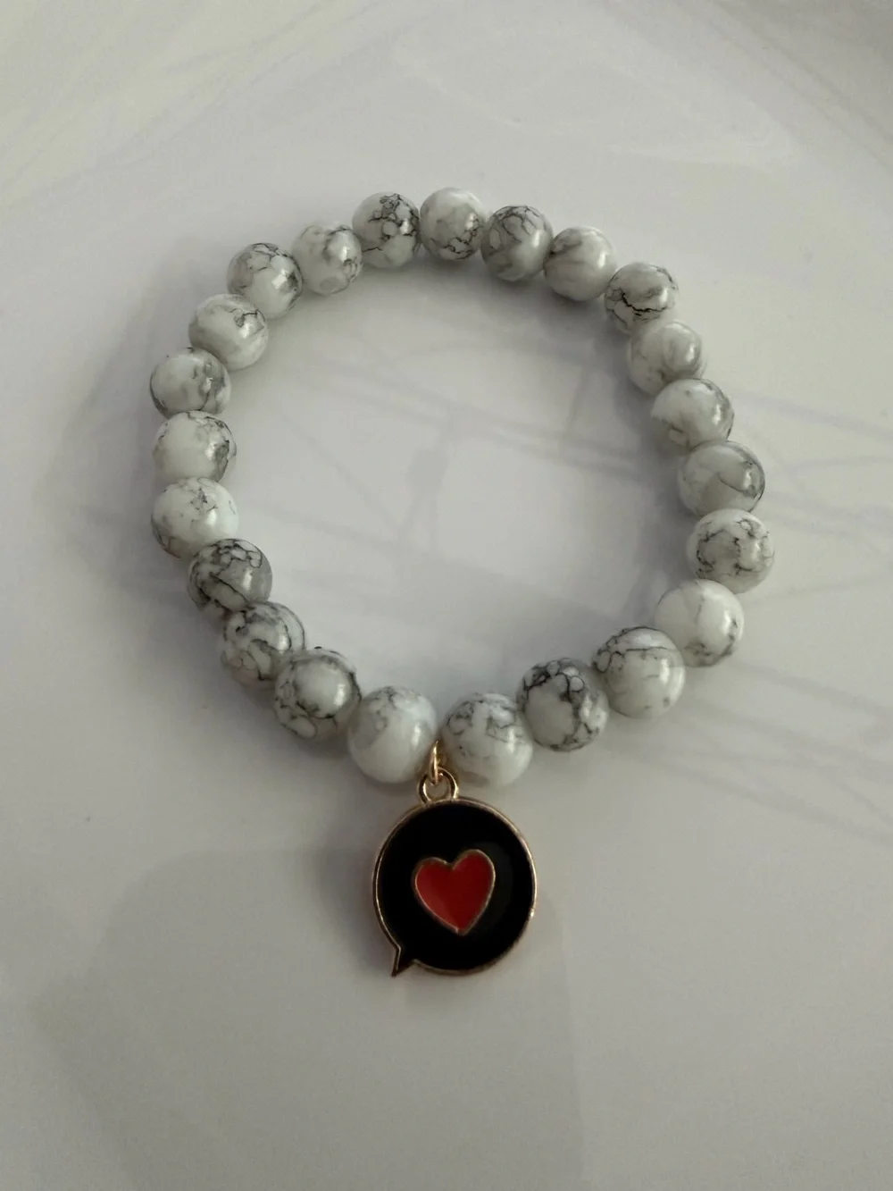 White Marbled Resin Beaded Bracelet with Black and Red Heart Conversation Charm